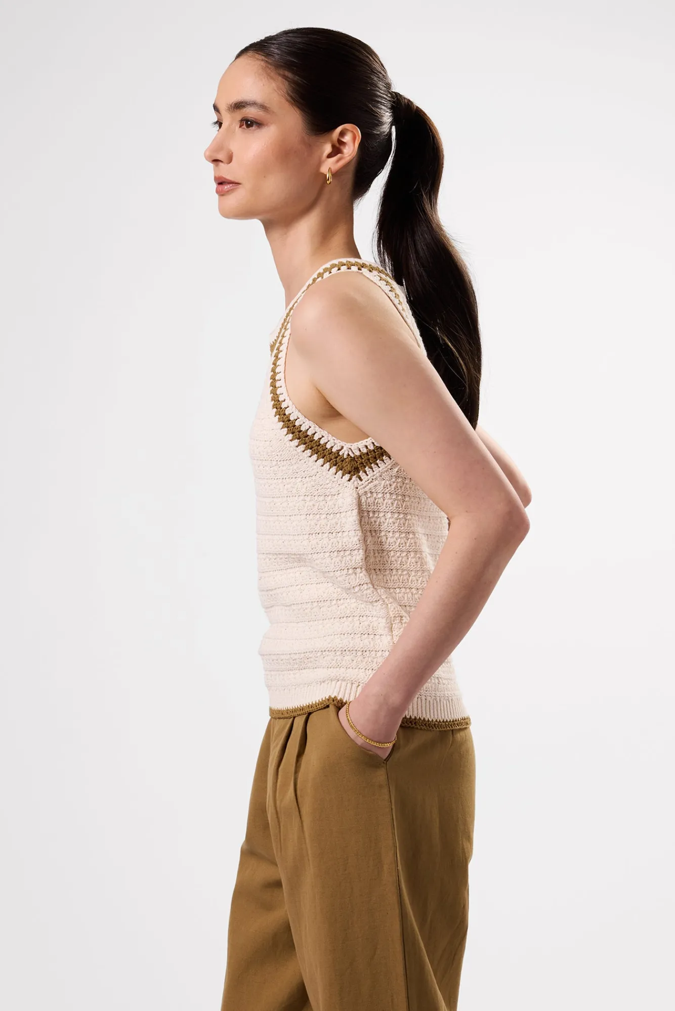 Amour Vert Texture Halter- Tops|Clearance