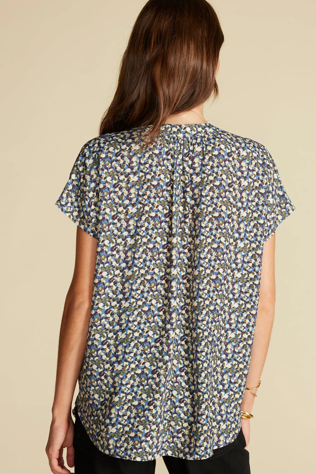 Amour Vert Renata Crepe Blouse- Blouses & Shirts|Tops