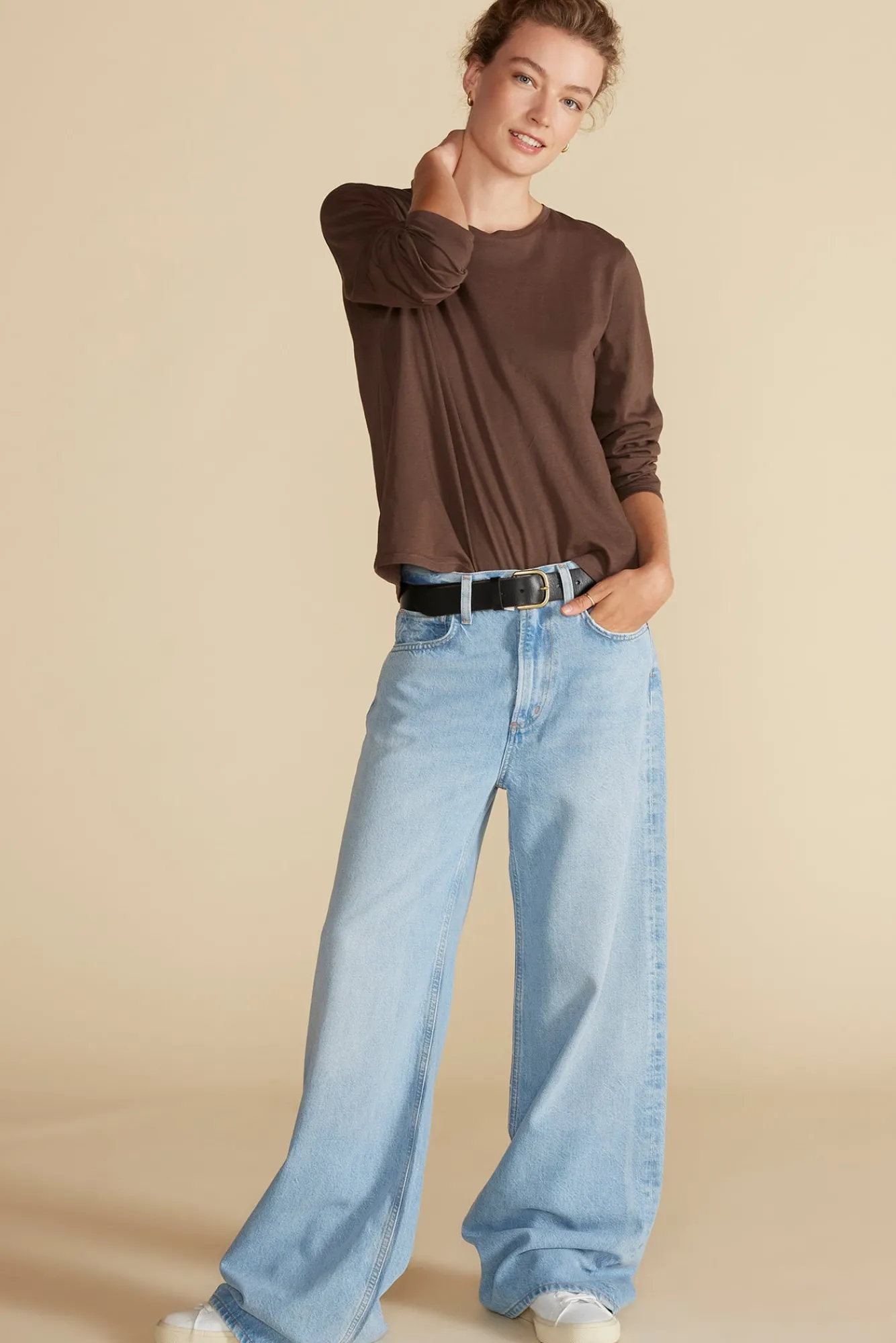 Amour Vert Berkeley Long Sleeve Tee- Tops|Tees