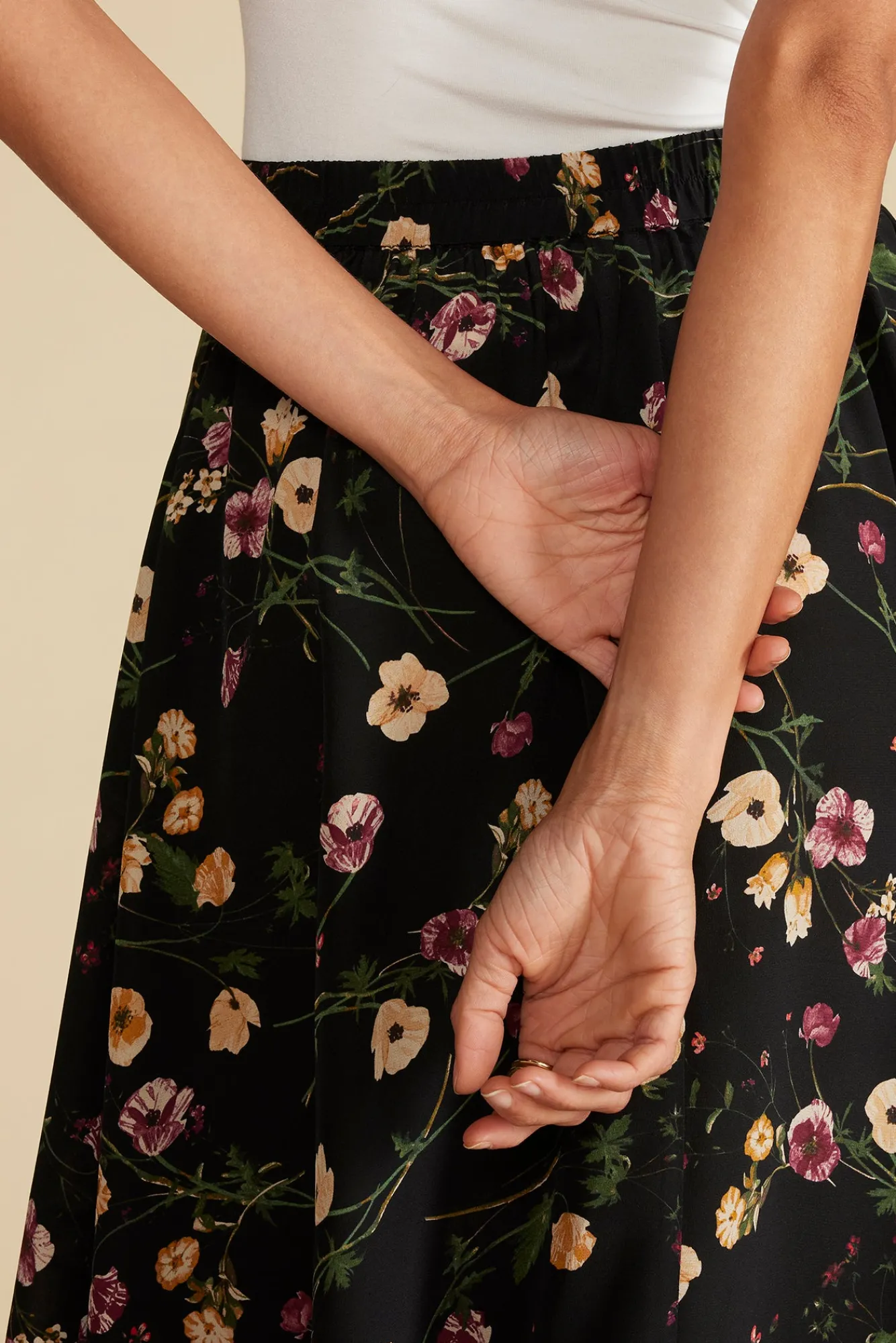 Amour Vert Blaze Washable Silk Skirt- Skirts