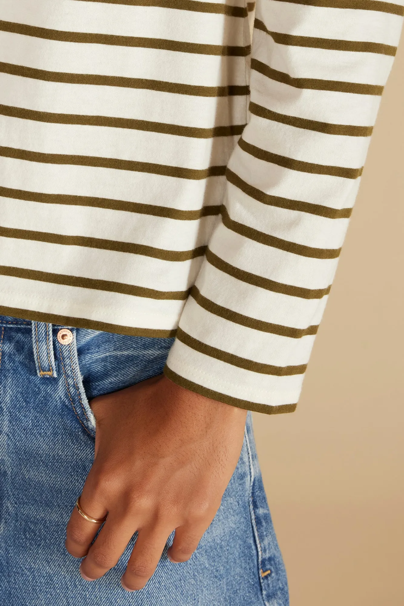 Amour Vert Berkeley Long Sleeve Tee- Tops|Tees