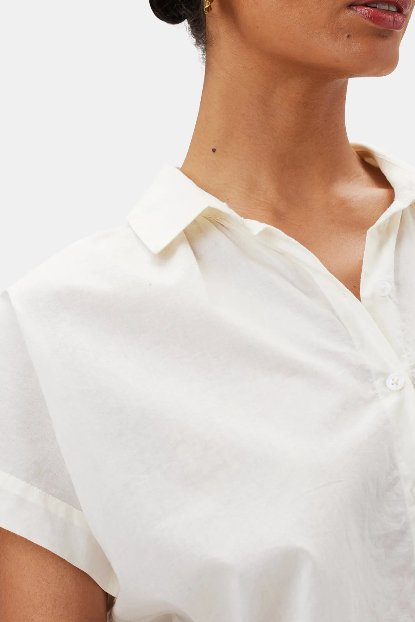 Amour Vert Renata Full Placket Blouse- Tops|Clearance