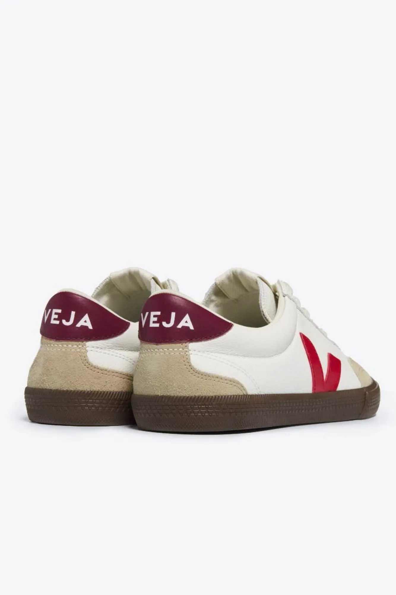 Amour Vert Veja Volley Leather Sneaker- Shoes