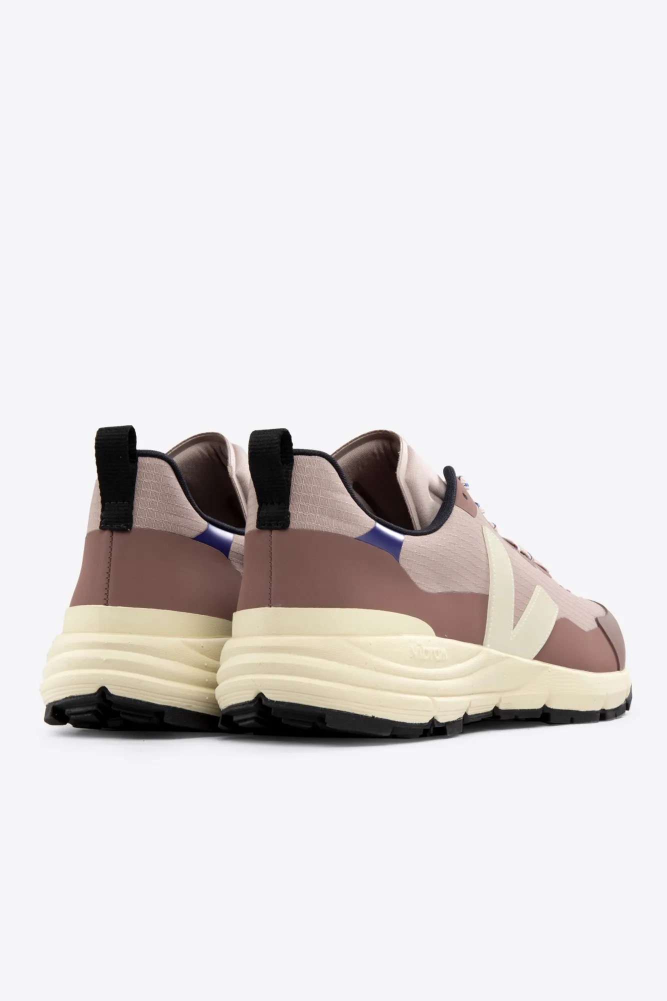 Amour Vert Veja Dekkan Ripstop Sneaker- Shoes