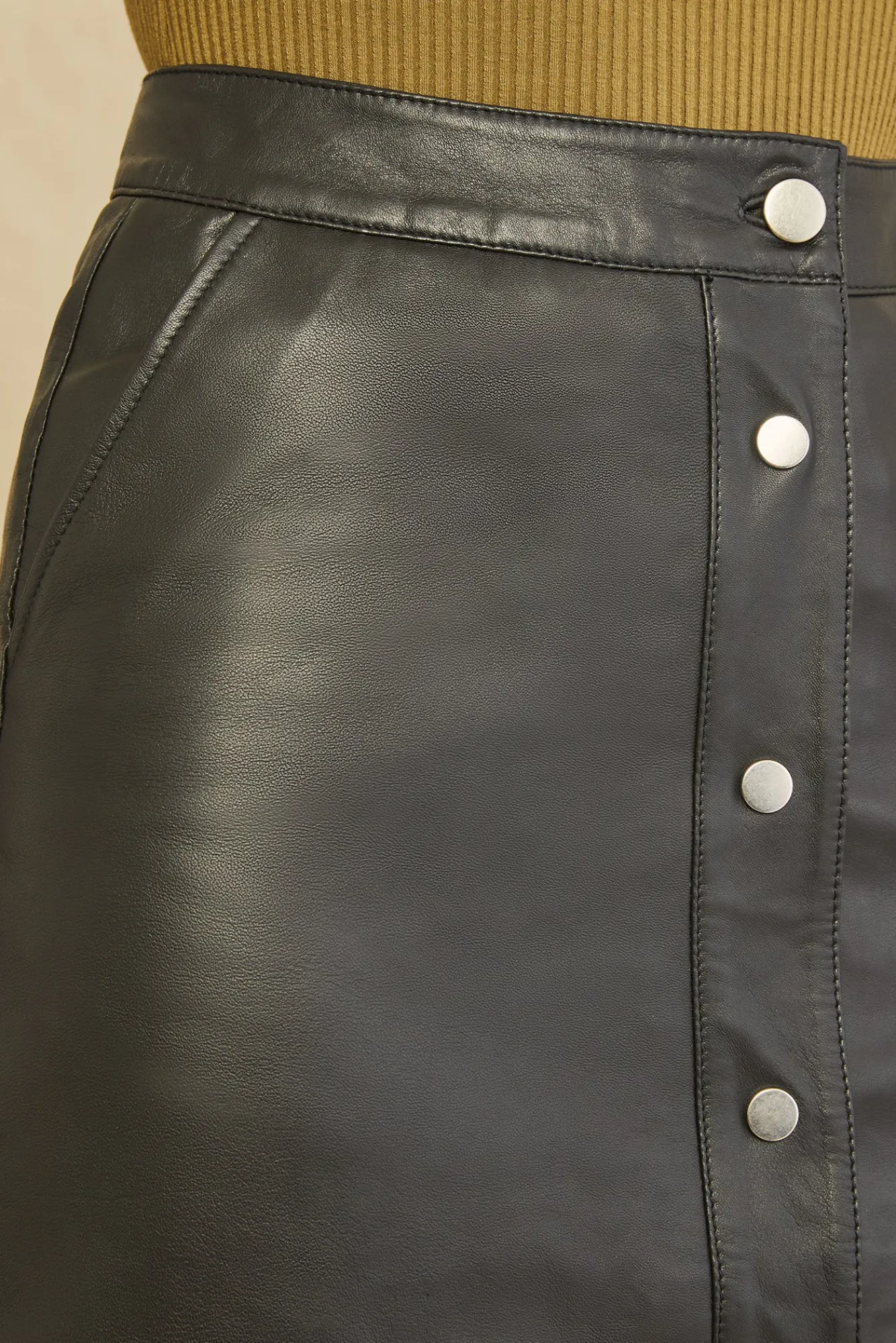 Amour Vert Deadwood Lara Skirt- Skirts|Clearance