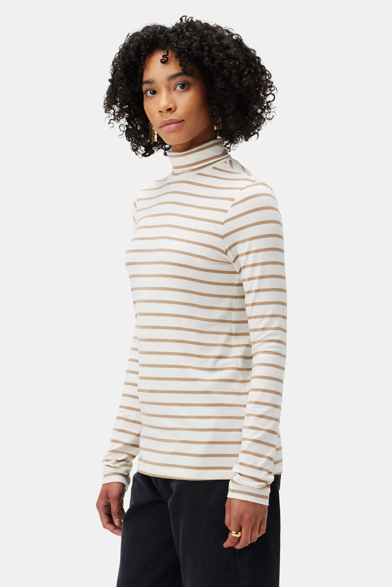 Amour Vert Flannery Modal Turtle Neck- Tops|Clearance